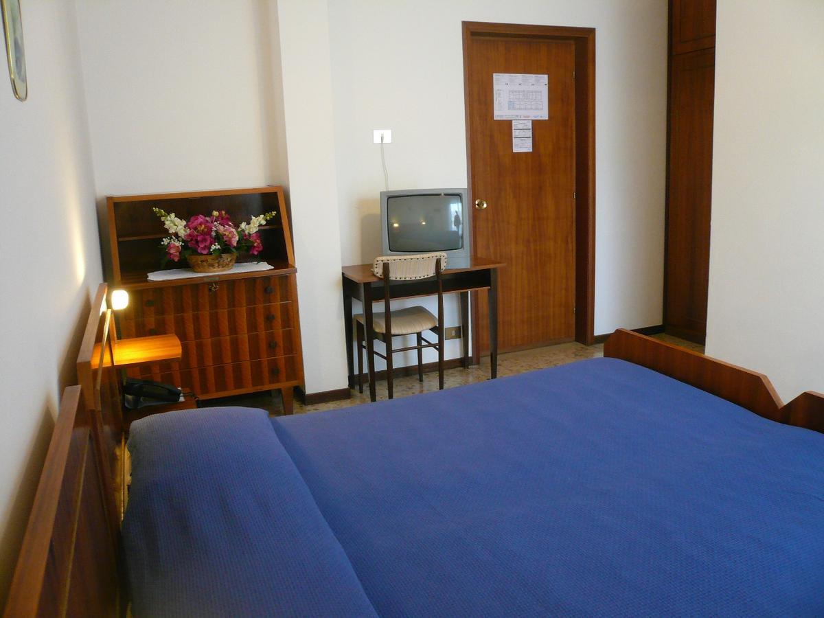 Albergo Ariston Tabiano Terme Kültér fotó